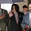 Michael Jackson arrives at the Santa Barbara County courthouse.