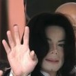 Michael Jackson arrives at the Santa Barbara County courthouse.