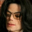 Michael Jackson arrives at the Santa Barbara County courthouse.