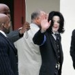 Michael Jackson arrives at the Santa Barbara County courthouse.