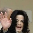 Michael Jackson arrives at the Santa Barbara County courthouse.