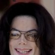 Michael Jackson arrives at the Santa Barbara County courthouse.