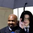 Michael Jackson arrives at the Santa Barbara County courthouse.