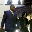 Michael Jackson arrives at the Santa Barbara County courthouse.