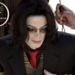 Michael Jackson arrives at the Santa Barbara County courthouse.
