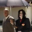 Michael Jackson arrives at the Santa Barbara County courthouse.