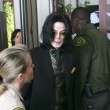 Michael Jackson arrives at the Santa Barbara County courthouse.