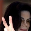 Michael Jackson arrives at the Santa Barbara County courthouse.