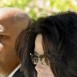 Michael Jackson arrives at the Santa Barbara County courthouse.