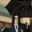 Michael Jackson arrives at the Santa Barbara County courthouse.