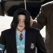 Michael Jackson arrives at the Santa Barbara County courthouse.