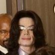 Michael Jackson arrives at the Santa Barbara County courthouse.