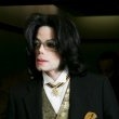 Michael Jackson arrives at the Santa Barbara County courthouse.