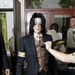 Michael Jackson arrives at the Santa Barbara County courthouse.