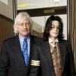 Michael Jackson arrives at the Santa Barbara County courthouse.