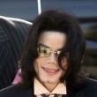 Michael Jackson arrives at the Santa Barbara County courthouse.