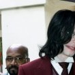 Michael Jackson arrives at the Santa Barbara County courthouse.