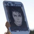 Michael Jackson arrives at the Santa Barbara County courthouse.