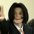 Michael Jackson arrives at the Santa Barbara County courthouse.
