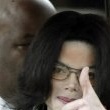 Michael Jackson arrives at the Santa Barbara County courthouse.