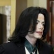 Michael Jackson arrives at the Santa Barbara County courthouse.