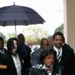 Michael Jackson arrives at the Santa Barbara County courthouse.