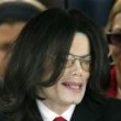 Michael Jackson arrives at the Santa Barbara County courthouse.