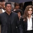 Michael Jackson arrives at the Santa Barbara County courthouse.