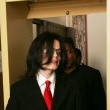Michael Jackson arrives at the Santa Barbara County courthouse.