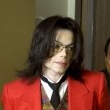 Michael Jackson arrives at the Santa Barbara County courthouse.