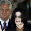 Michael Jackson arrives at the Santa Barbara County courthouse.