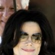 Michael Jackson arrives at the Santa Barbara County courthouse.