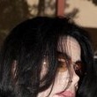 Michael Jackson arrives at the Santa Barbara County courthouse.