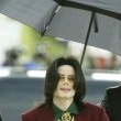 Michael Jackson arrives at the Santa Barbara County courthouse.