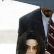 Michael Jackson arrives at the Santa Barbara County courthouse.