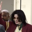 Michael Jackson arrives at the Santa Barbara County courthouse.