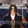 Michael Jackson arrives at the Santa Barbara County courthouse.