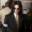 Michael Jackson arrives at the Santa Barbara County courthouse.