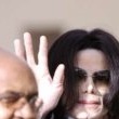Michael Jackson arrives at the Santa Barbara County courthouse.