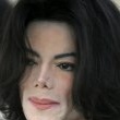 Michael Jackson arrives at the Santa Barbara County courthouse.
