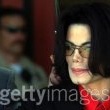Michael Jackson arrives at the Santa Barbara County courthouse.