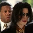 Michael Jackson arrives at the Santa Barbara County courthouse.