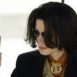 Michael Jackson arrives at the Santa Barbara County courthouse.