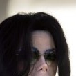 Michael Jackson arrives at the Santa Barbara County courthouse.
