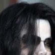 Michael Jackson arrives at the Santa Barbara County courthouse.