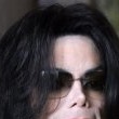 Michael Jackson arrives at the Santa Barbara County courthouse.