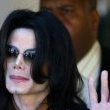 Michael Jackson arrives at the Santa Barbara County courthouse.