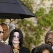 Michael Jackson arrives at the Santa Barbara County courthouse.