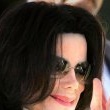 Michael Jackson arrives at the Santa Barbara County courthouse.