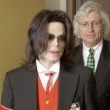 Michael Jackson arrives at the Santa Barbara County courthouse.